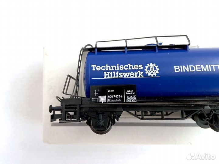 Грузовой вагон - цистерна Marklin H0 00758-23