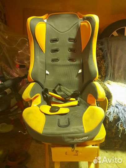 Детское автокресло