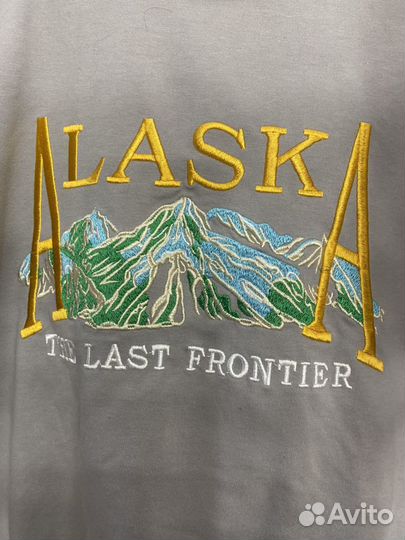 Витшот женский с вышивкой