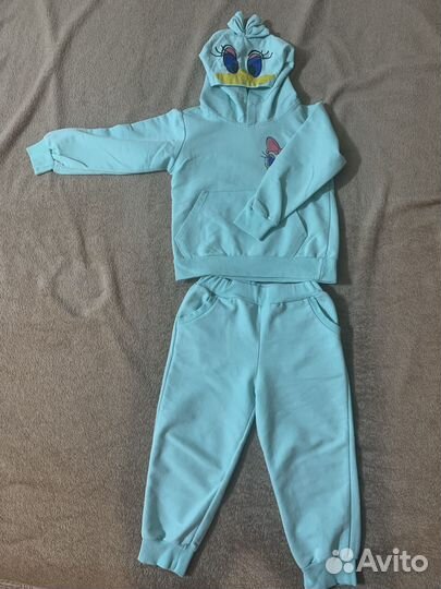 Спортивный костюм