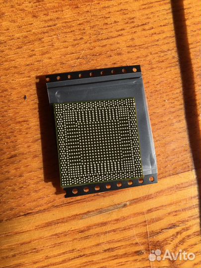 Видеочип AMD HD 6750 m 216-081005