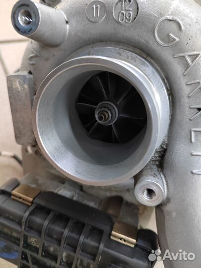 Турбина в сборе VAG 3,0TDI 059145722R