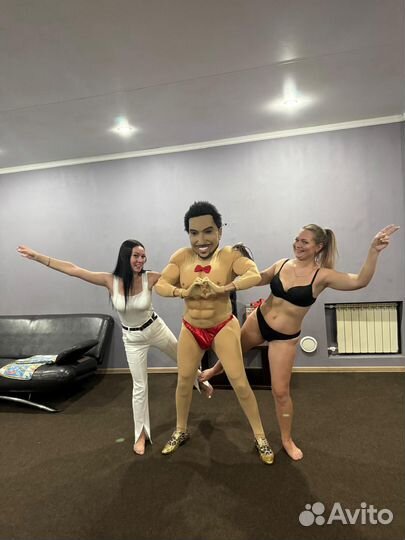 Супер Жорик, Артур Пирожков, Стас Михайлов,мулатка