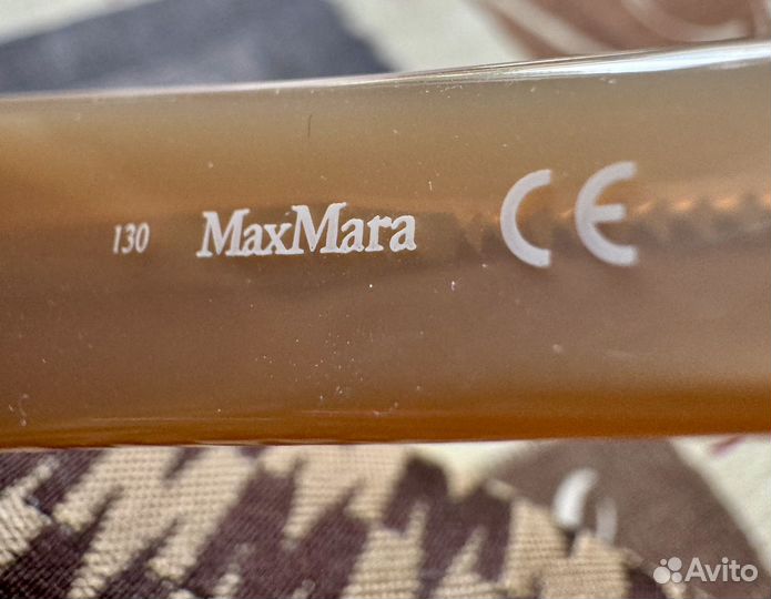 Солнцезащитные очки Max Mara