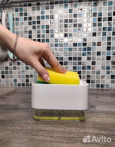 Дозатор для моющего средства с губкой новый