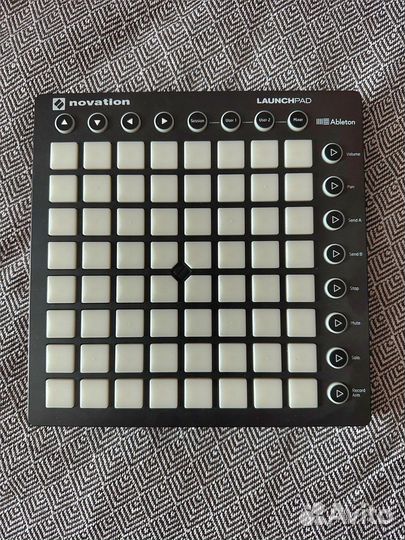 Novation launchpad mk2