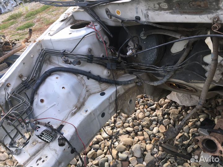 Toyota corolla 120 правая часть кузова стойка бато