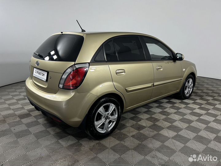 Kia Rio 1.4 AT, 2011, 71 160 км