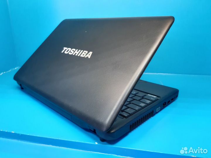 Ноутбук Toshiba i3 SSD