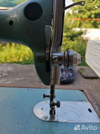 Швейная машинка