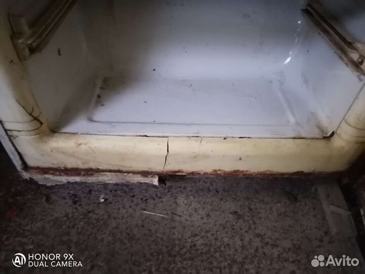 Холодильник бу