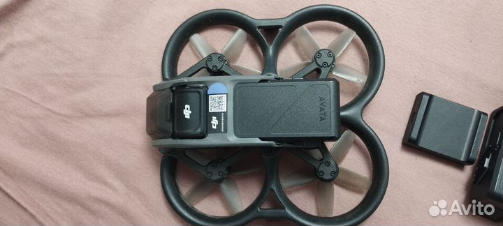 Квадрокоптер dji avata