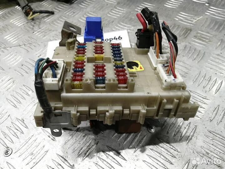 Блок предохранителей Nissan Maxima A33