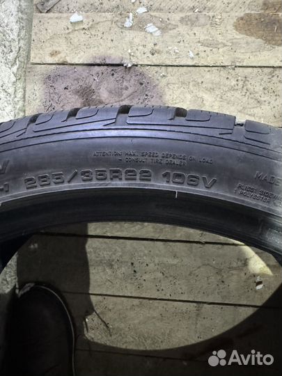 Goodyear UltraGrip 8 Performance 285/35 R22 106