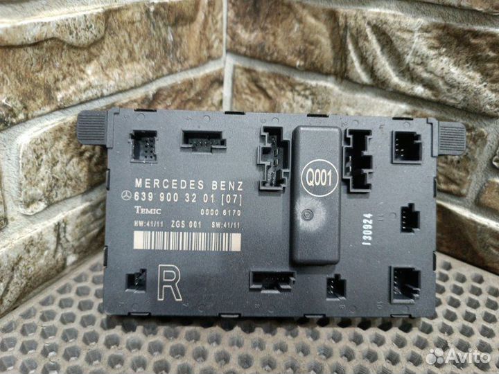 Блок комфорта передний правый Mercedes-Benz Viano