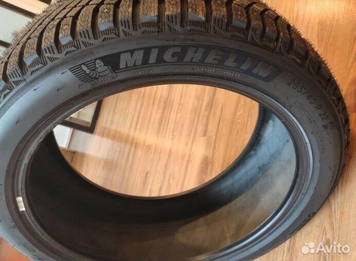 Michelin X-Ice North 4 SUV 285/40 R22 110T
