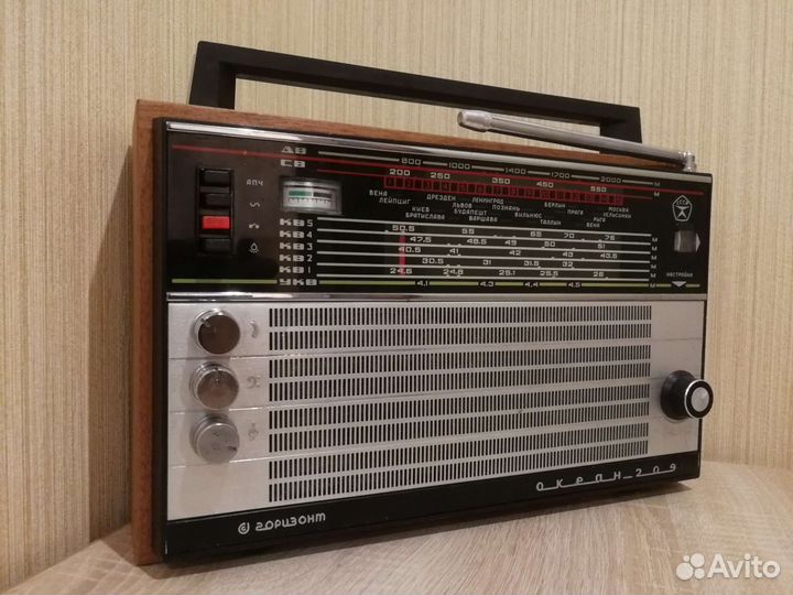 Радиоприемник Океан 209