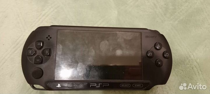 Sony PSP с диском fifa13