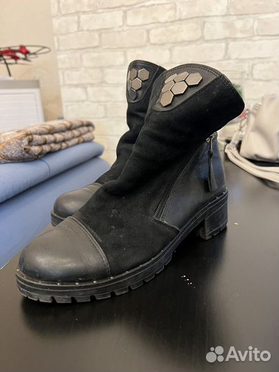Ботинки женские
