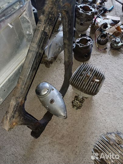 Запчасти на мотоцикл иж