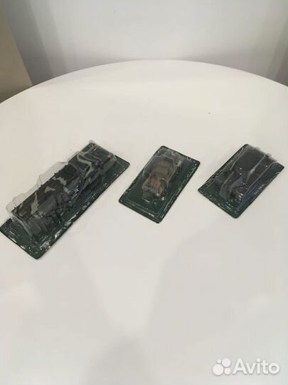 Автолегенды, танки и самолеты