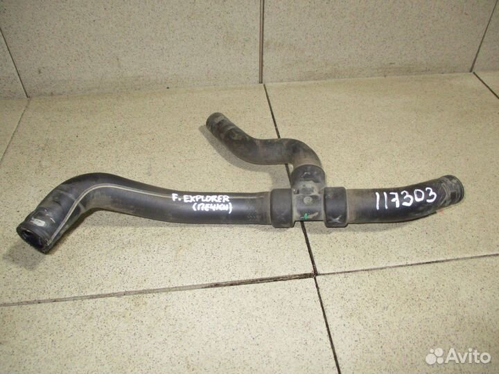 Патрубок отопителя Ford Explorer 5 (U502)