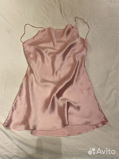 Платье Zara в бельевом стиле