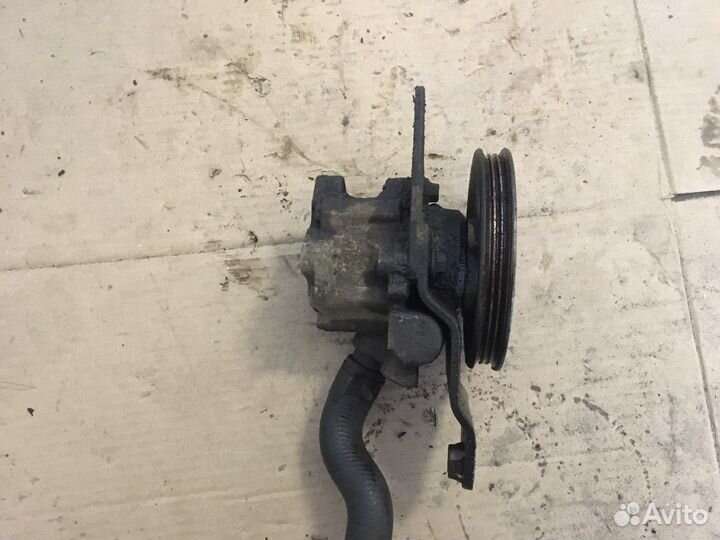 Гур Geely MK (2736)