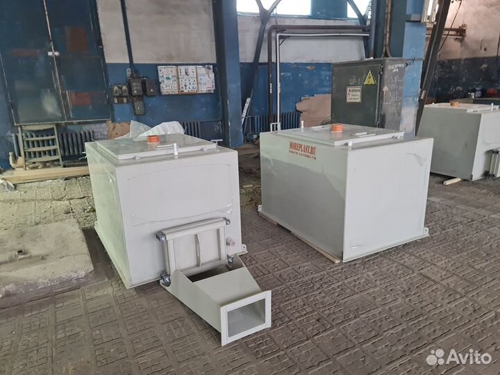 Утепленная ёмкость для перевозки рыбы 1000л