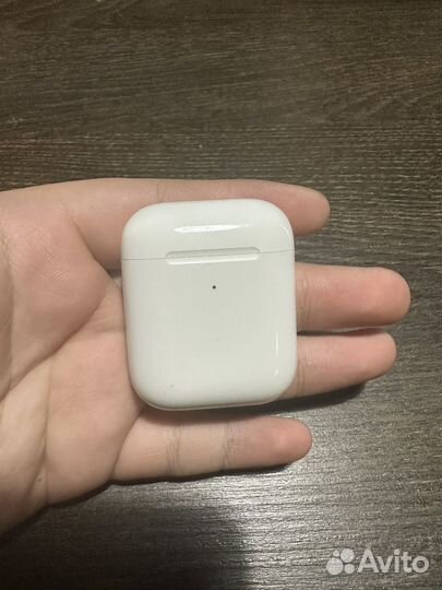 Беспроводные наушники apple airpods