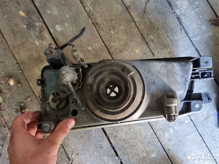 Фара правая subaru legacy