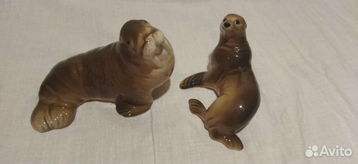 Набор фарфоровых статуэток морских зверей