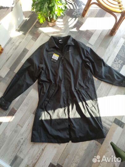 Плащ Nike S