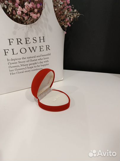 Футляр для кольца