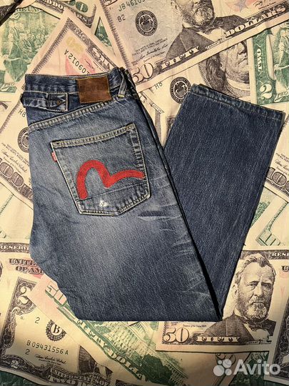 Джинсы evisu