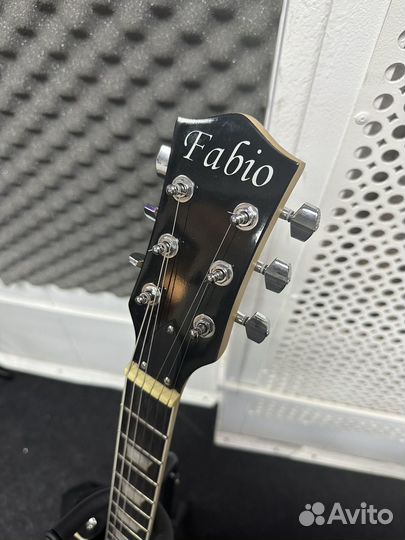 Электрогитара fabio les paul