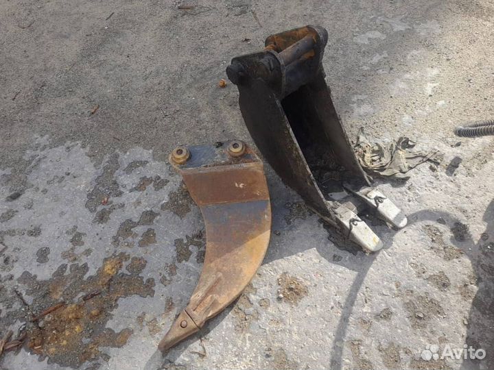 Услуги мини экскаватора с гидромолотом и буром
