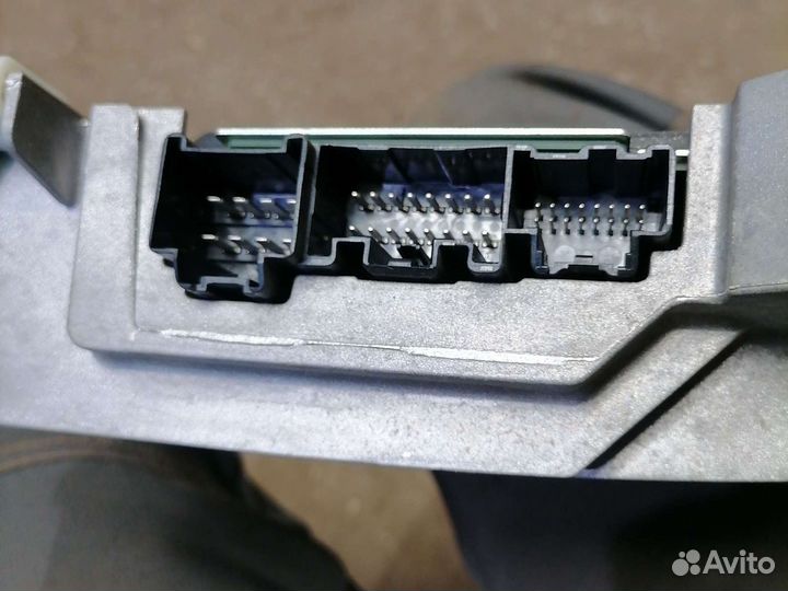 Усилитель звука Cadilac SRX