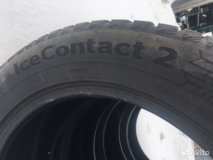 Continental IceContact 2 SUV 255/55 R20 110T