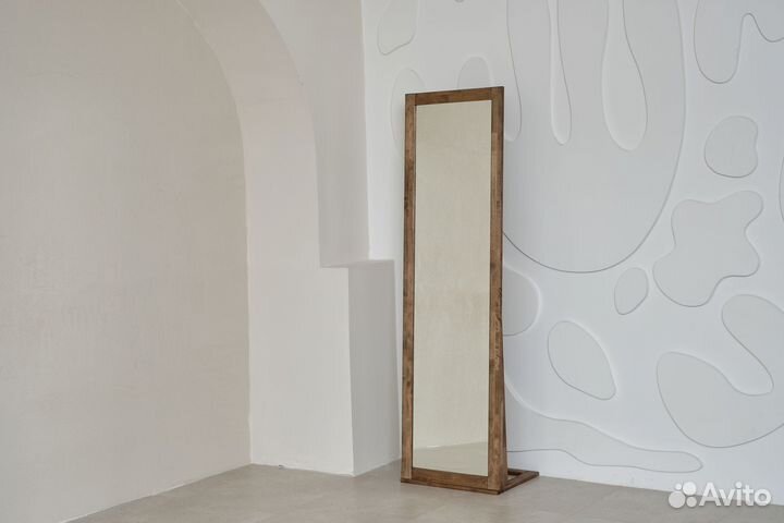 Напольное зеркало Fusion из массива дерева