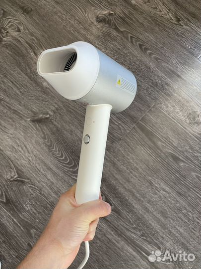 Фен Xiaomi Water Ionic Hair Dryer H500