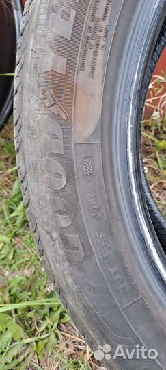 Goodyear EfficientGrip Performance SUV 225/55 R19