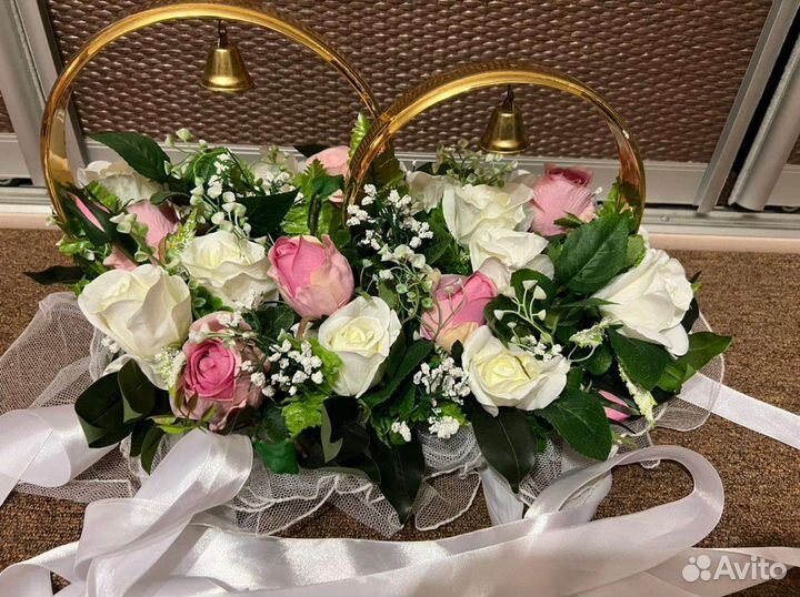 Свадебные украшения на машину