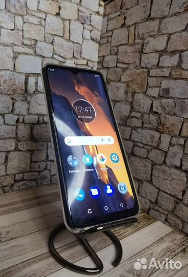 Samsung Galaxy S10, 8/256 ГБ