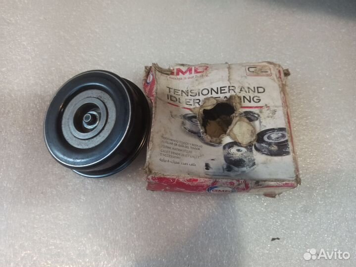 Натяжной ролик Mitsubishi Grandis Chariot 2.4