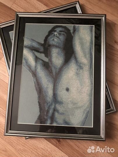 Комплект вышитых картин