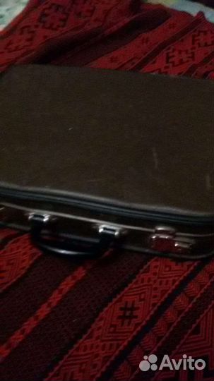 Чемодан антиквар