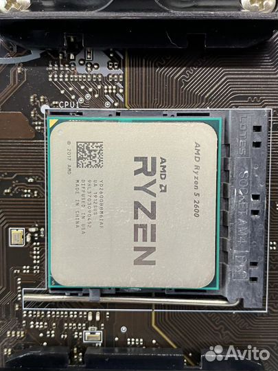 Комплект / Ryzen 5 2600 / A320M / 16GB