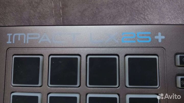Midi-клавиатура Nektar Impact LX25+ серый
