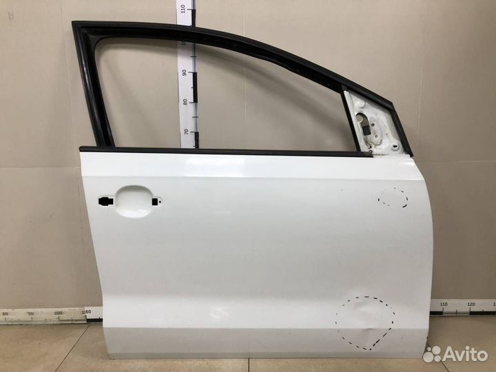 Дверь передняя правая Volkswagen Polo